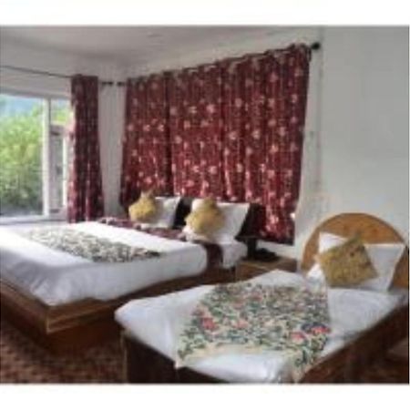 New Relax Inn, Pahalgam, 2 Km From Lidder Valley Eksteriør bilde