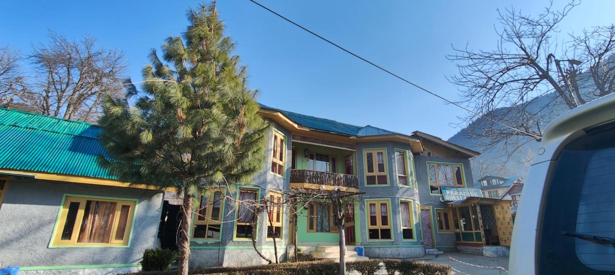 New Relax Inn, Pahalgam, 2 Km From Lidder Valley Eksteriør bilde