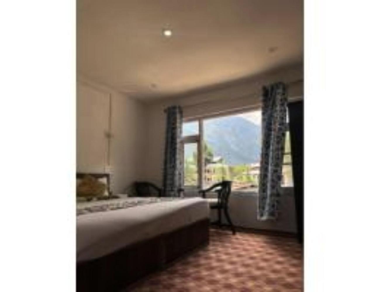 New Relax Inn, Pahalgam, 2 Km From Lidder Valley Eksteriør bilde