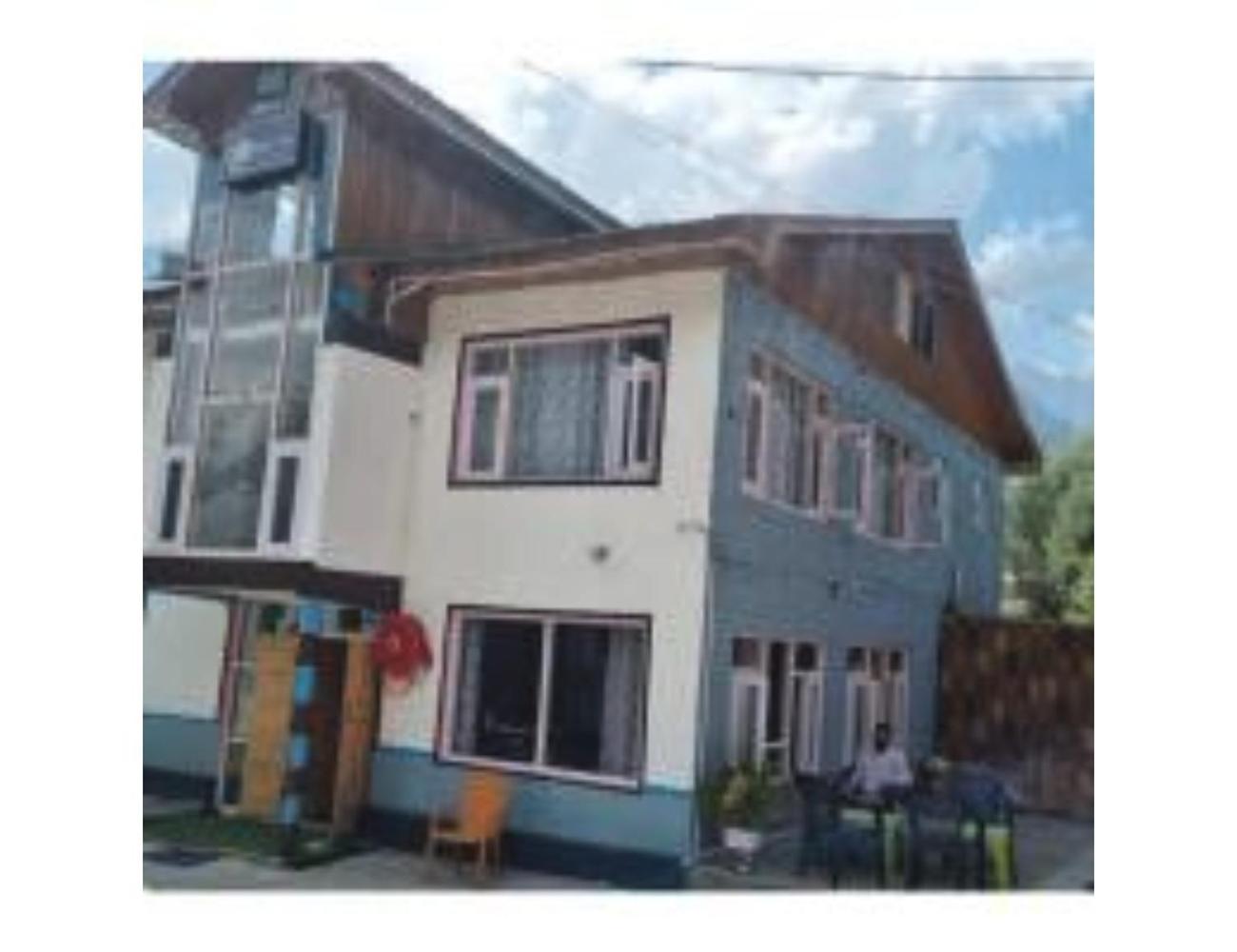 New Relax Inn, Pahalgam, 2 Km From Lidder Valley Eksteriør bilde