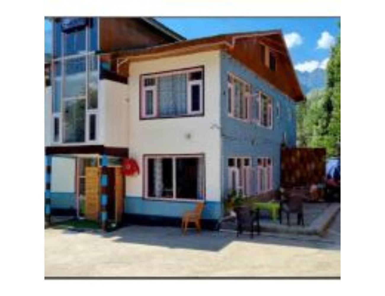 New Relax Inn, Pahalgam, 2 Km From Lidder Valley Eksteriør bilde