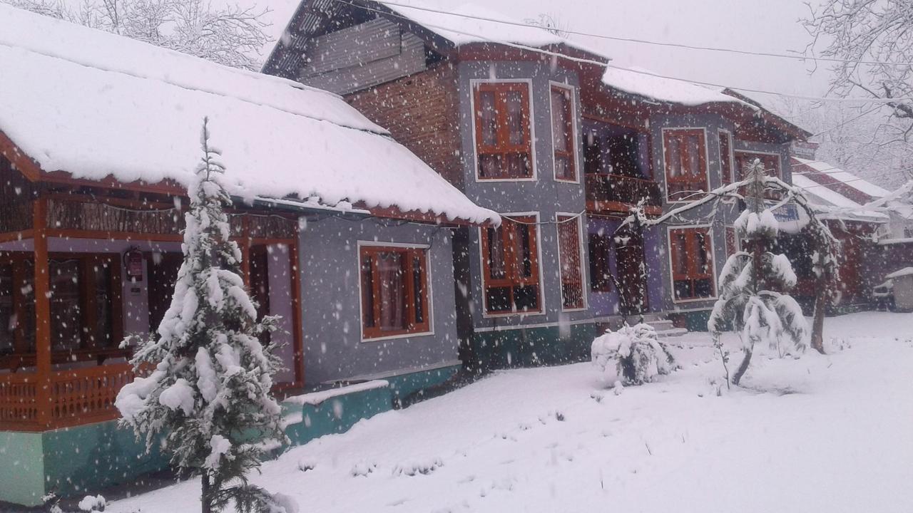New Relax Inn, Pahalgam, 2 Km From Lidder Valley Eksteriør bilde