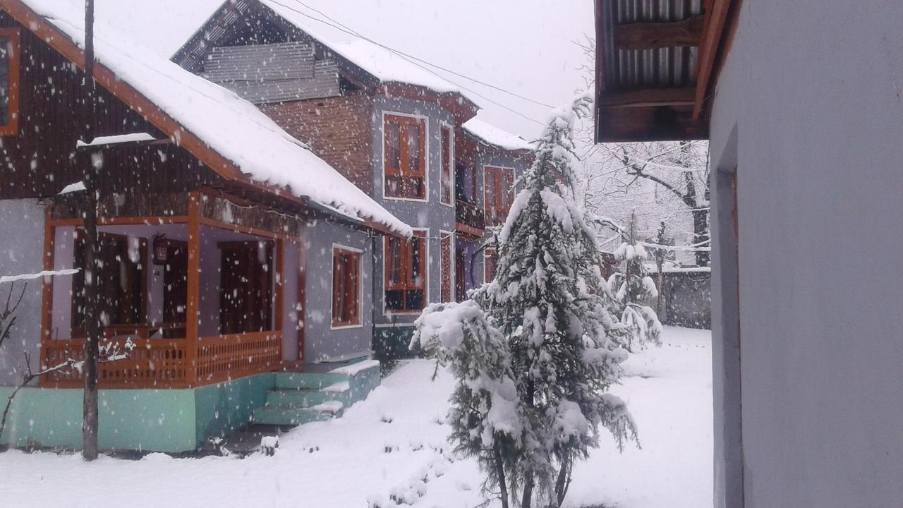 New Relax Inn, Pahalgam, 2 Km From Lidder Valley Eksteriør bilde