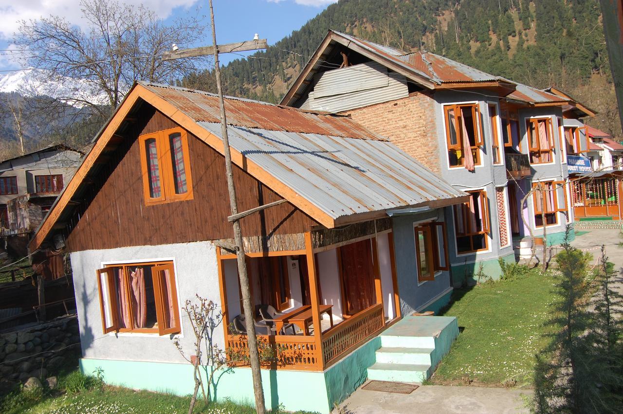 New Relax Inn, Pahalgam, 2 Km From Lidder Valley Eksteriør bilde