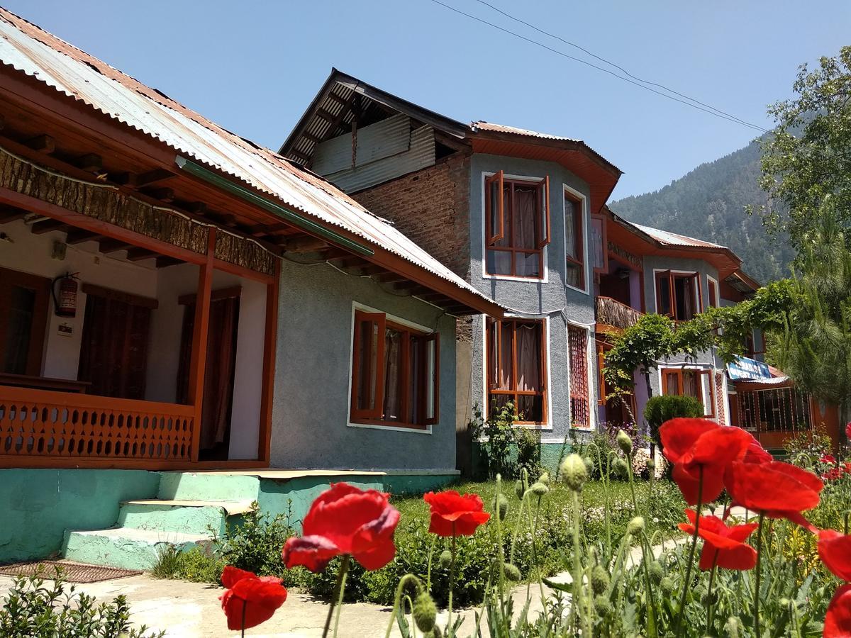 New Relax Inn, Pahalgam, 2 Km From Lidder Valley Eksteriør bilde